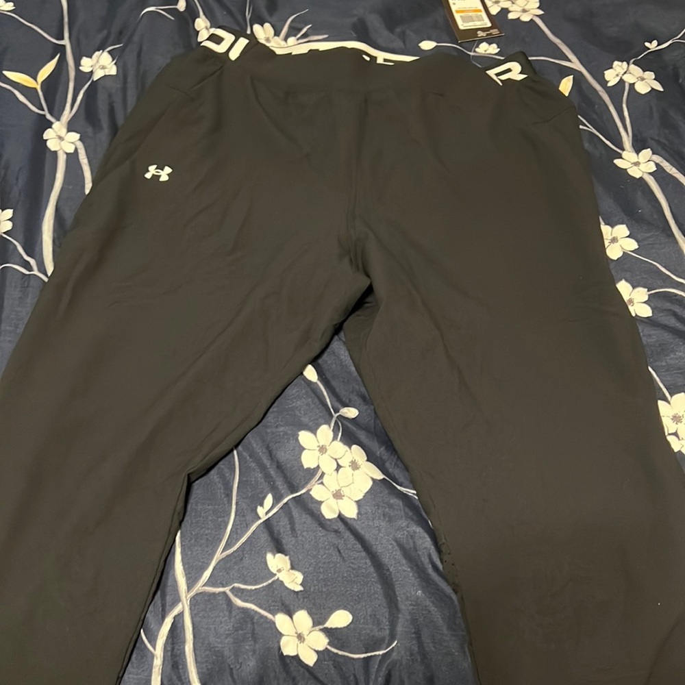 Under amour workout pants